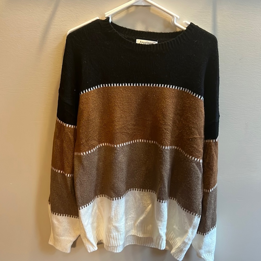 Women’s lantern sleeve long sweater
